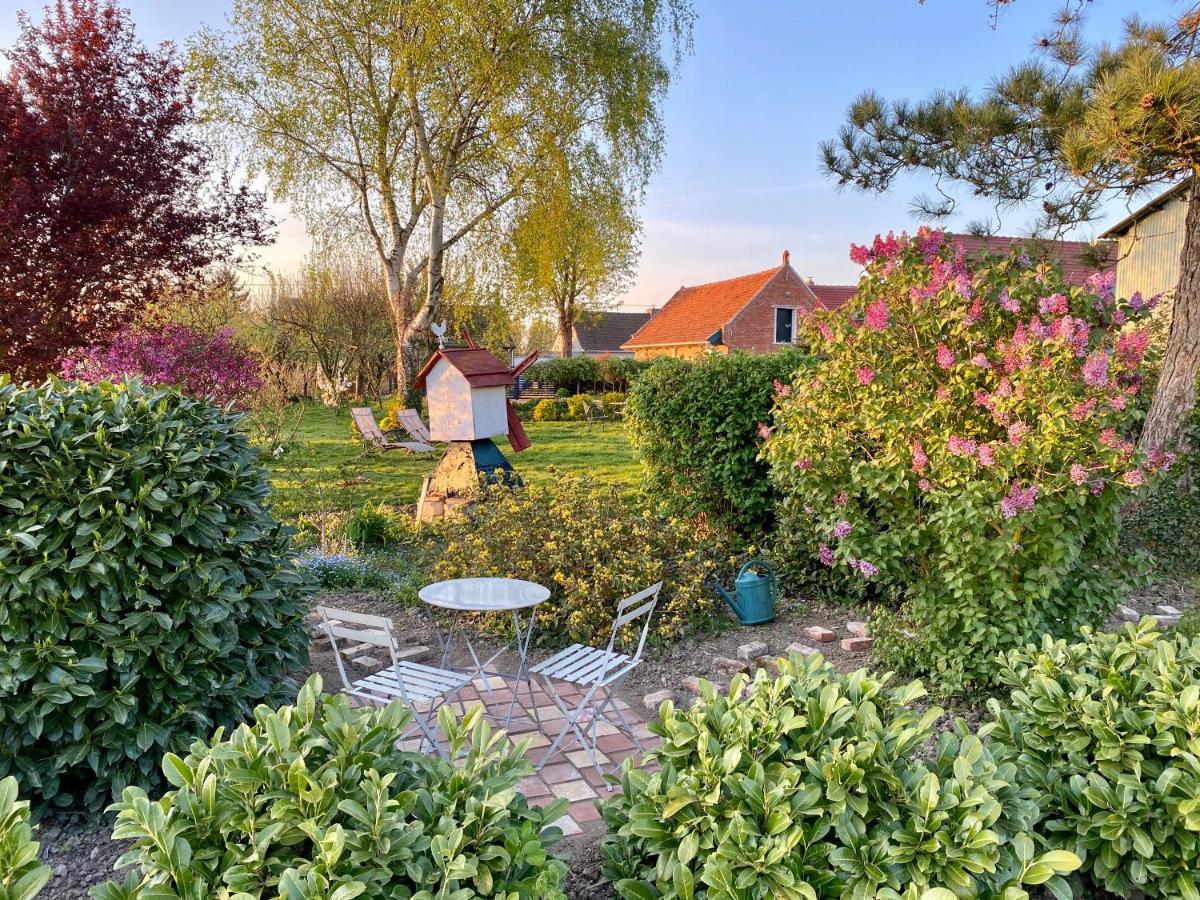 Aux 2 Girouettes Bed and Breakfast Merville  Eksteriør billede